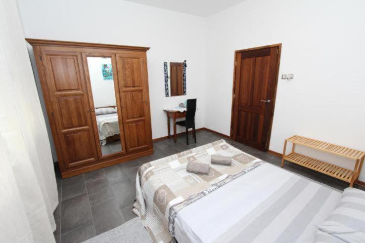 Apartman Sator Apartment โรวีน ภายนอก รูปภาพ