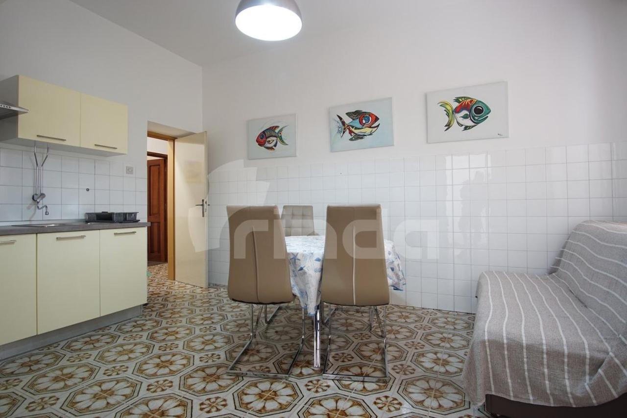 Apartman Sator Apartment โรวีน ภายนอก รูปภาพ