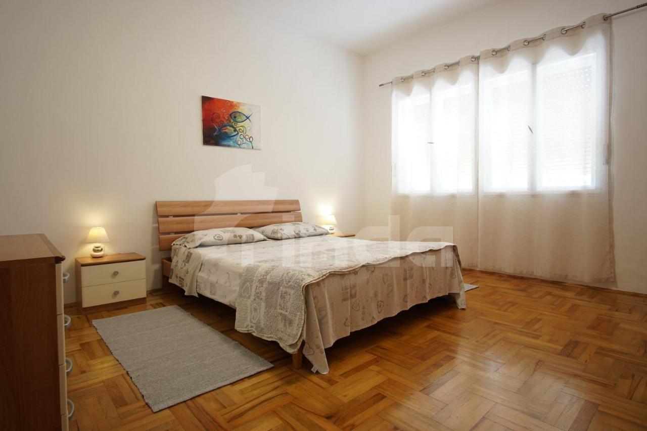 Apartman Sator Apartment โรวีน ภายนอก รูปภาพ